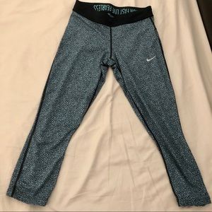 Nike capris
